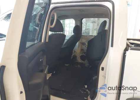 2022 Nissan Titan Sv 4X2 z USA, uszkodzony, nr VIN 1N6AA1EEXNN107009